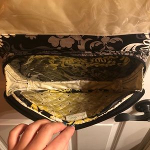 Baroque Vera Bradley Hanging Travel Organizer